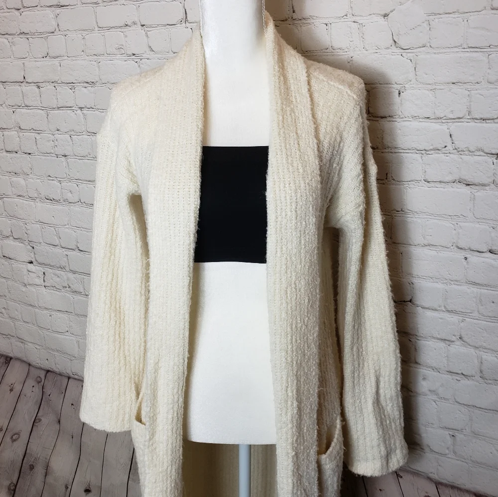 BCBGMaxAzri cream long cardigan sweater - Picture 4 of 7